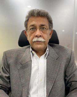 Dr. Nayyer Iqbal